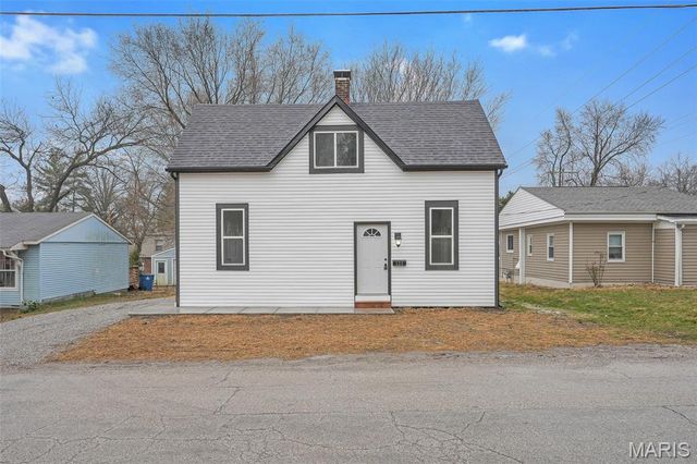 326 Gilbert Street, Swansea, IL 62226