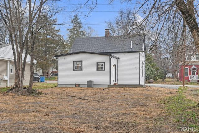 326 Gilbert Street, Swansea, IL 62226