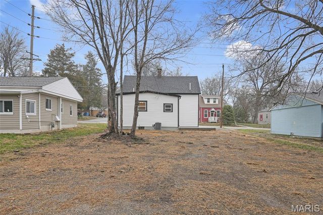 326 Gilbert Street, Swansea, IL 62226