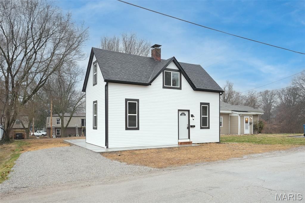 326 Gilbert Street, Swansea, IL 62226