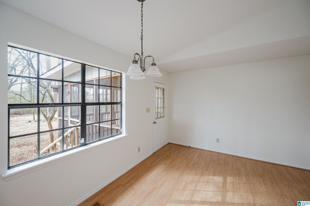 2025 PHILLIPS CIRCLE, Leeds, AL 35094