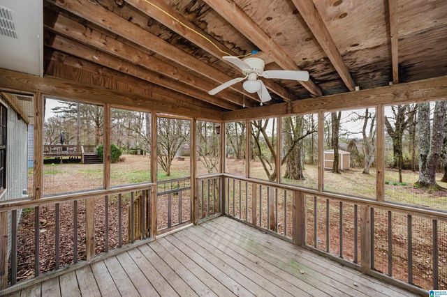 2025 PHILLIPS CIRCLE, Leeds, AL 35094