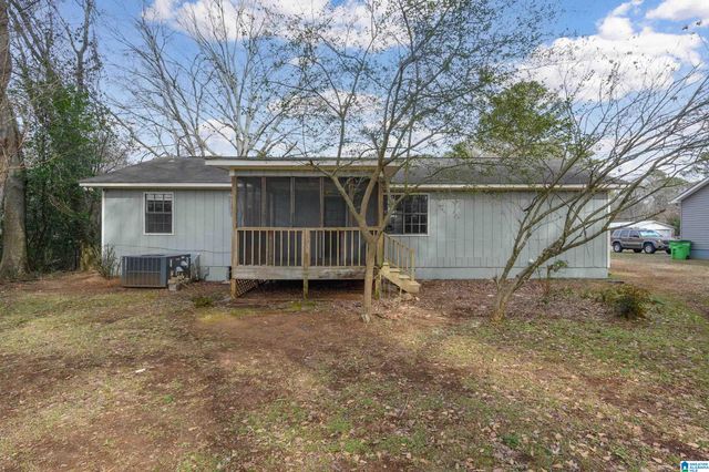 2025 PHILLIPS CIRCLE, Leeds, AL 35094