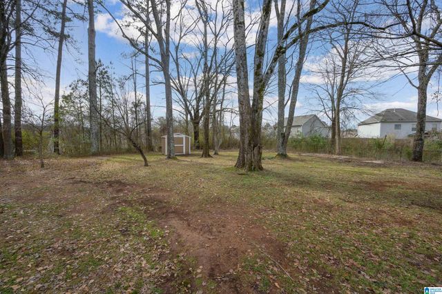 2025 PHILLIPS CIRCLE, Leeds, AL 35094