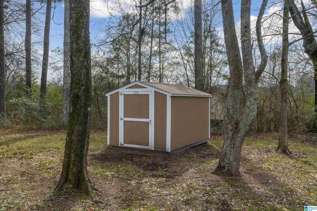 2025 PHILLIPS CIRCLE, Leeds, AL 35094