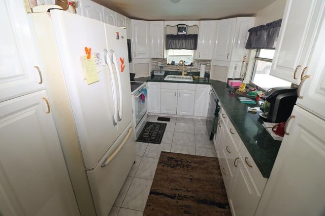 4001 SE 25th Street, Okeechobee, FL 34974