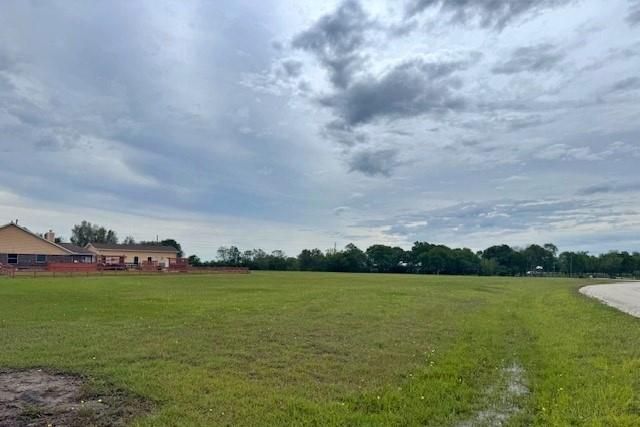 6211 Vista Ridge Court, Richmond, TX 77469