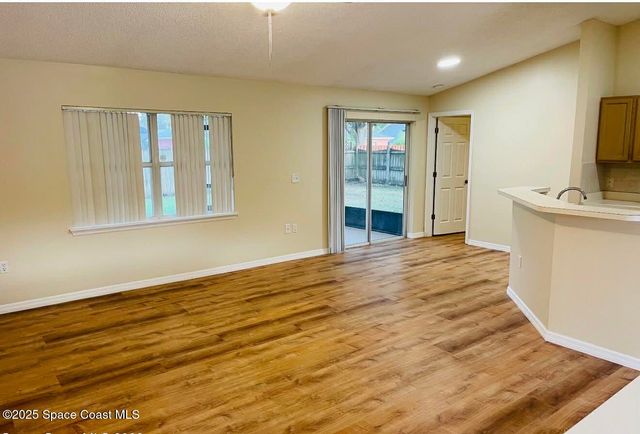 2117 Buescher Hill Street, Melbourne, FL 32935