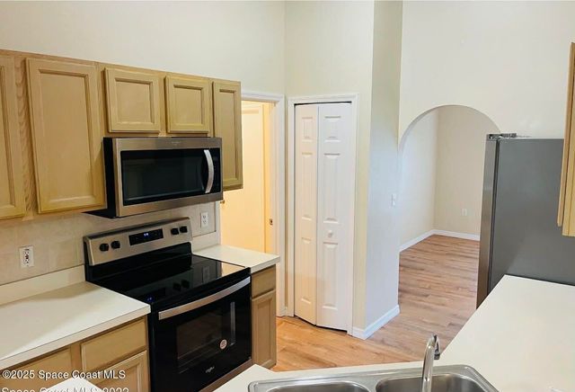 2117 Buescher Hill Street, Melbourne, FL 32935