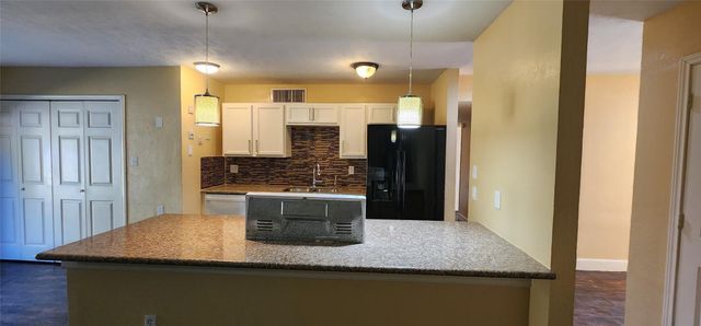 510 Stonewall Drive, Richmond, TX 77469