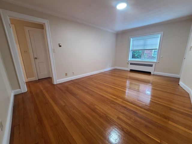 429 Newport Ave 4, Quincy, MA 02170