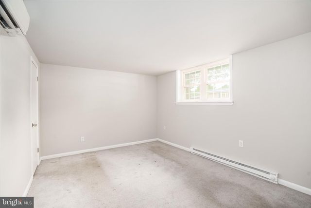 121 S TARTAN DR, Elkton, MD 21921
