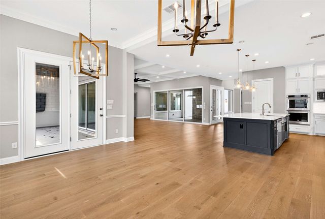 2105 Foxborough Trail, Flower Mound, TX 75028