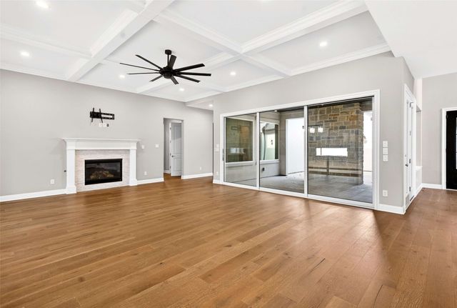 2105 Foxborough Trail, Flower Mound, TX 75028