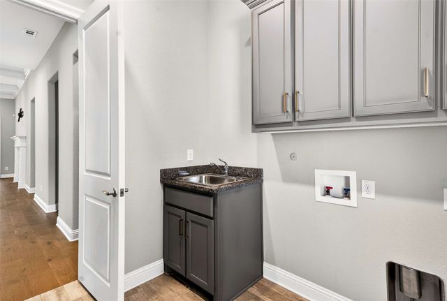 2105 Foxborough Trail, Flower Mound, TX 75028