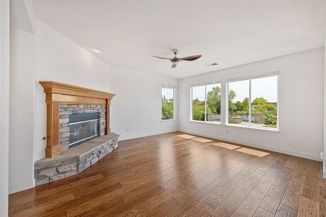 5042 Courtney Way, El Dorado Hills, CA 95762