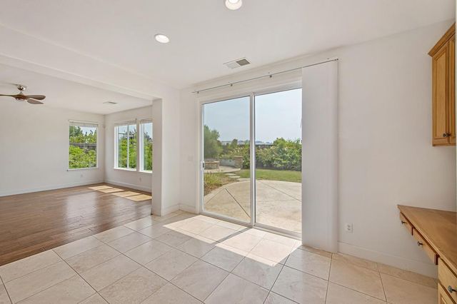 5042 Courtney Way, El Dorado Hills, CA 95762
