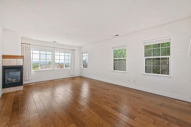 5042 Courtney Way, El Dorado Hills, CA 95762