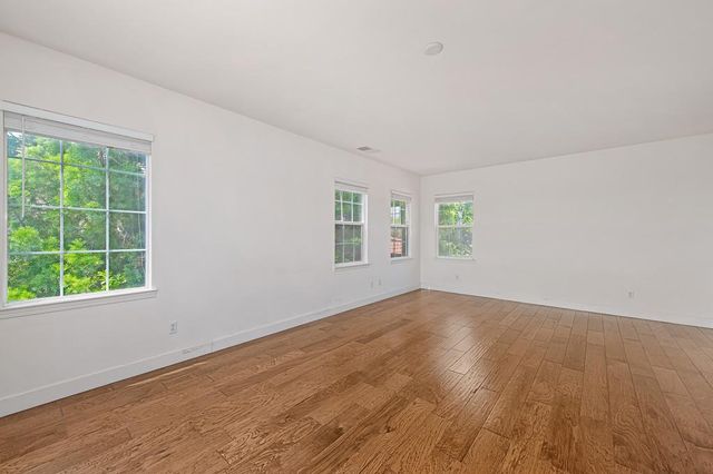 5042 Courtney Way, El Dorado Hills, CA 95762