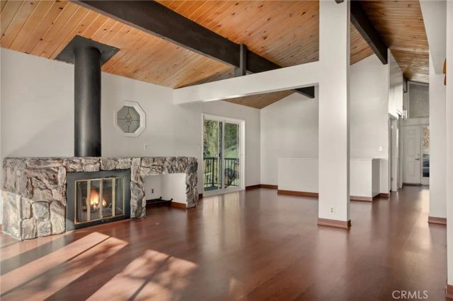 31047 Summit, Running Springs, CA 92382