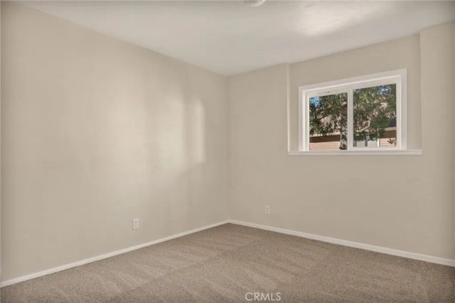 31047 Summit, Running Springs, CA 92382