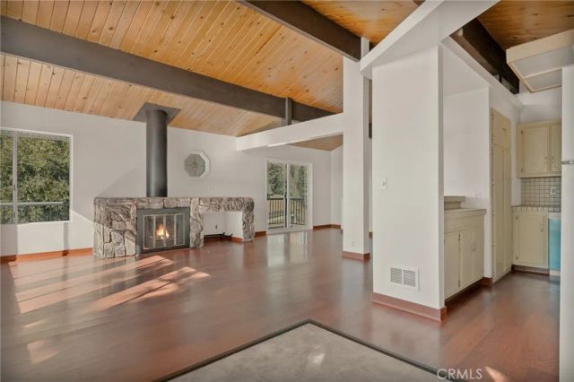 31047 Summit, Running Springs, CA 92382