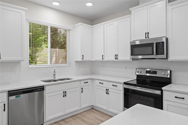 3181 RIVERBOAT WAY, Oviedo, FL 32765