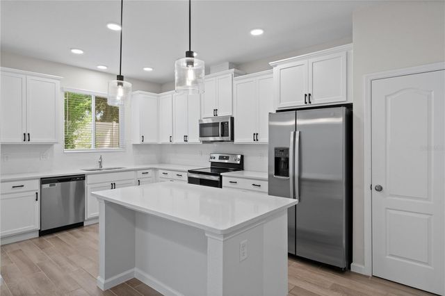 3181 RIVERBOAT WAY, Oviedo, FL 32765