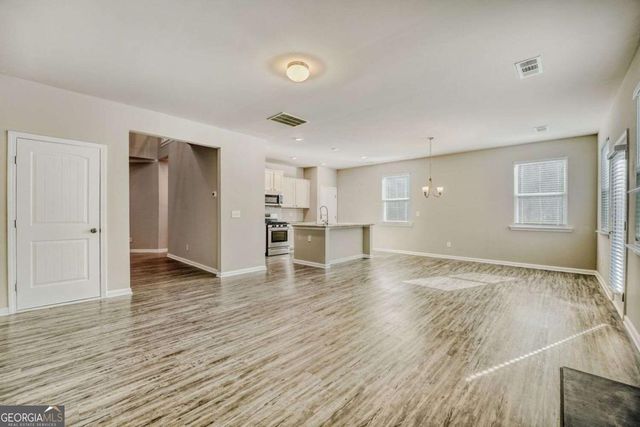 626 Royal Crest Court, Canton, GA 30115