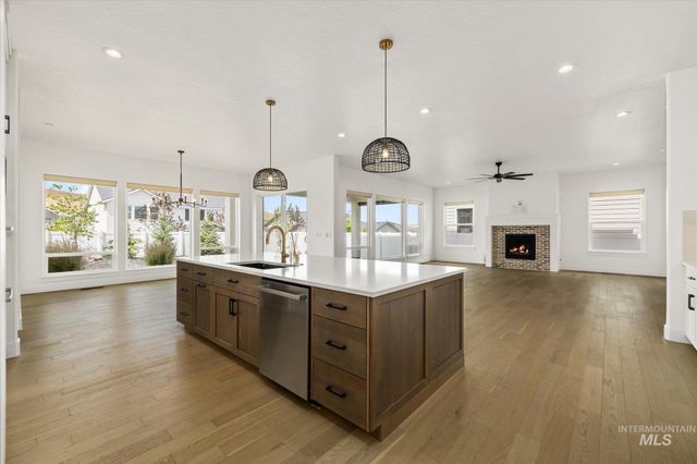 13465 N Blue Grouse Pl., Boise, ID 83714