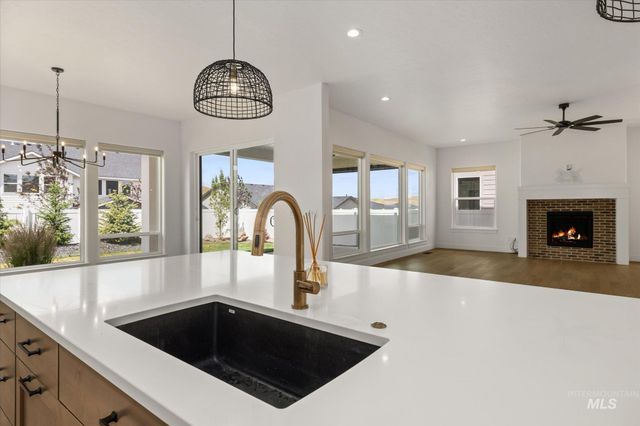 13465 N Blue Grouse Pl., Boise, ID 83714