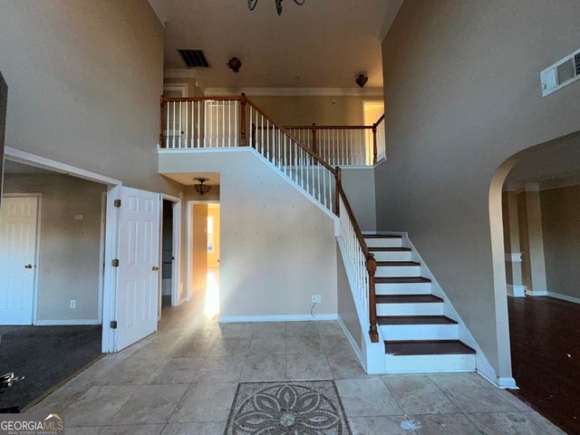 587 Wynmeadow Court, Stone Mountain, GA 30087