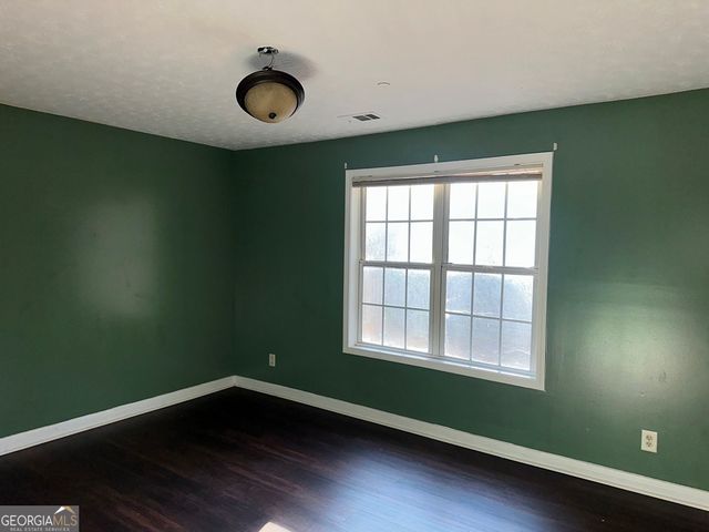 587 Wynmeadow Court, Stone Mountain, GA 30087