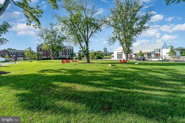 3252 MATEER LN, Mechanicsburg, PA 17055