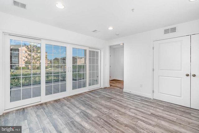 3252 MATEER LN, Mechanicsburg, PA 17055