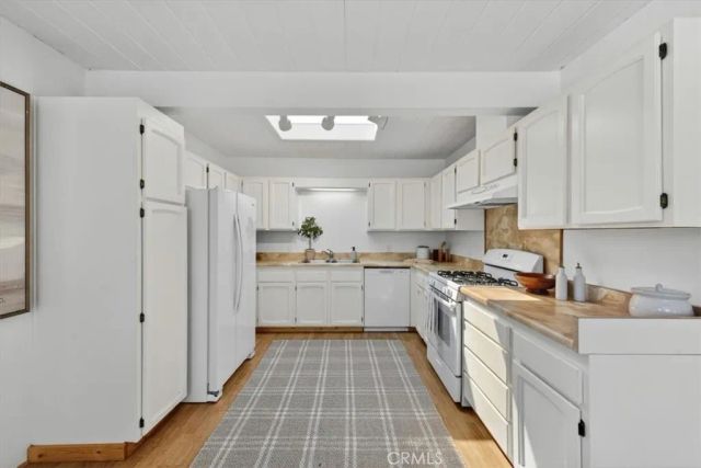 12 Merrill Way, Carmel Valley, CA 93924