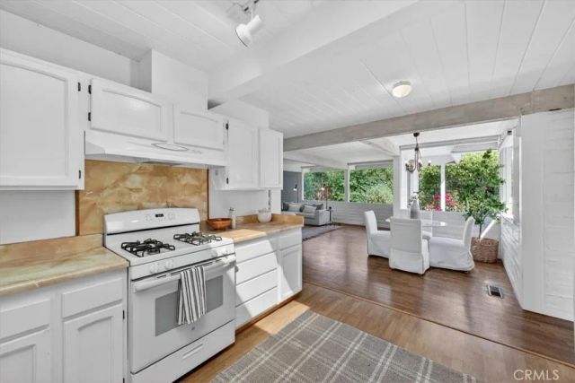 12 Merrill Way, Carmel Valley, CA 93924