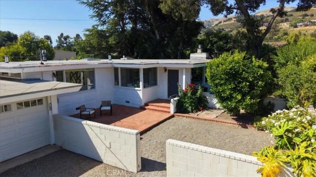 12 Merrill Way, Carmel Valley, CA 93924