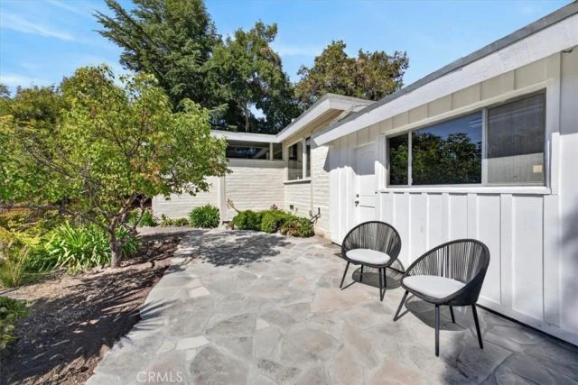12 Merrill Way, Carmel Valley, CA 93924