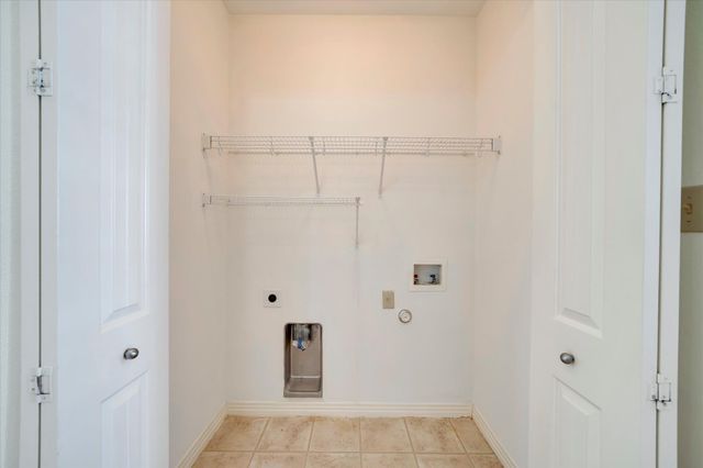 13604 Caldwell DR 58, Austin, TX 78750