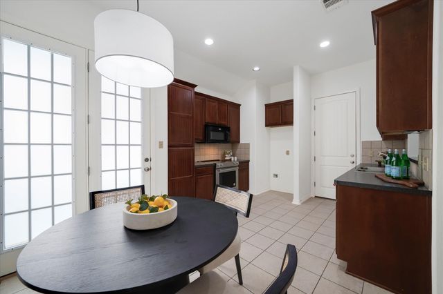 13604 Caldwell DR 58, Austin, TX 78750