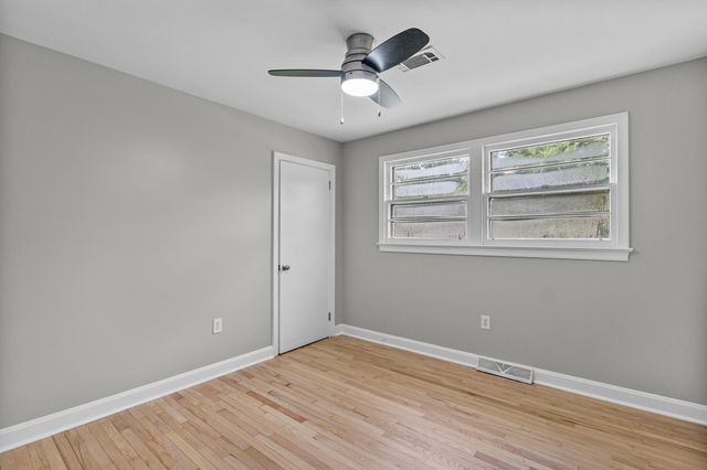 1531 Woodcrest Avenue, Charleston, SC 29407