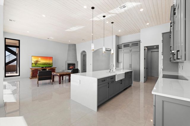 5617 Barranca Overlook Place NE, Rio Rancho, NM 87144