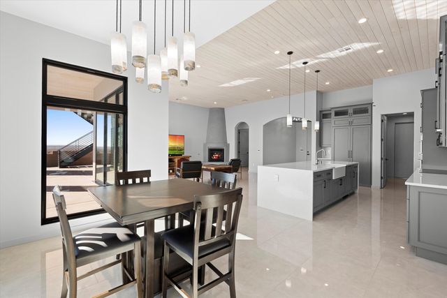 5617 Barranca Overlook Place NE, Rio Rancho, NM 87144