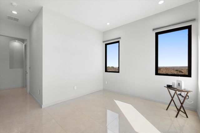 5617 Barranca Overlook Place NE, Rio Rancho, NM 87144