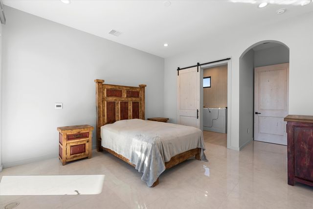 5617 Barranca Overlook Place NE, Rio Rancho, NM 87144