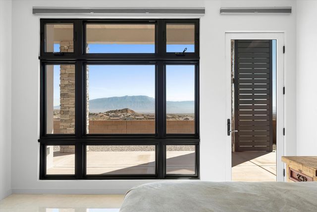 5617 Barranca Overlook Place NE, Rio Rancho, NM 87144