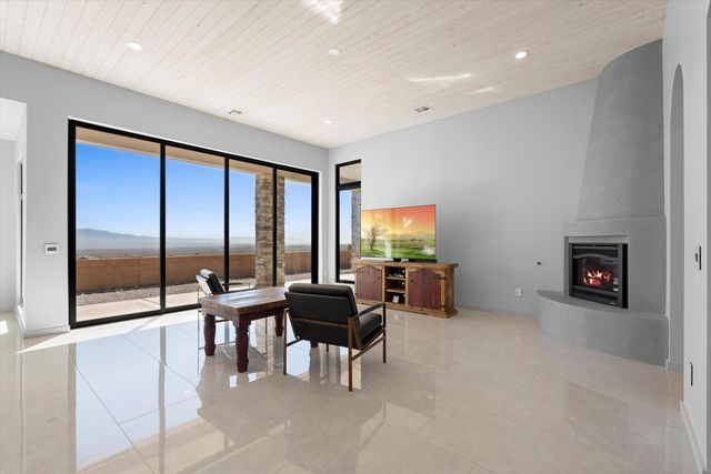 5617 Barranca Overlook Place NE, Rio Rancho, NM 87144