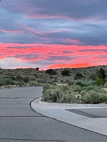 5617 Barranca Overlook Place NE, Rio Rancho, NM 87144