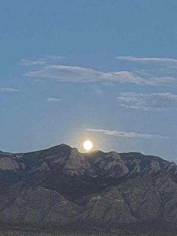 5617 Barranca Overlook Place NE, Rio Rancho, NM 87144